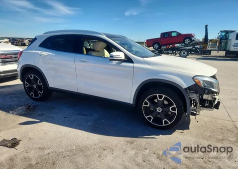 2019 Mercedes-Benz Gla 250 из США, поврежденный, VIN WDCTG4EB1KU009919